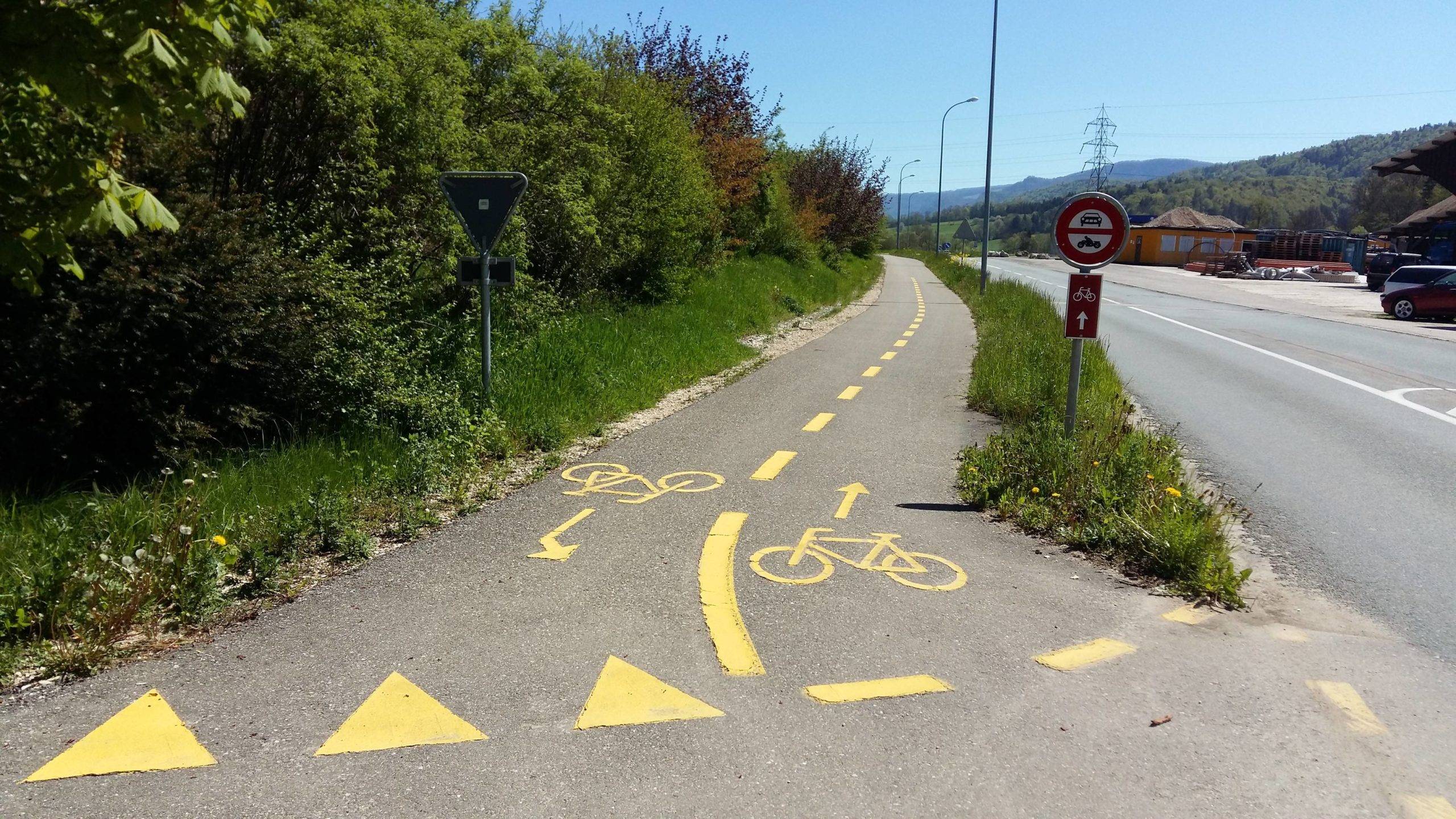 pistes cyclables dans le jura suisse vélo mobilité