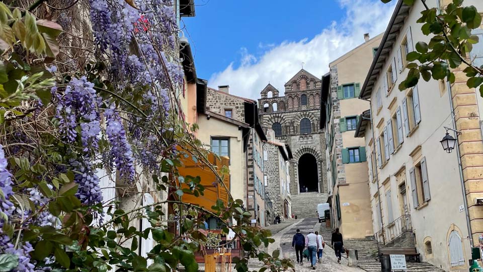 Un rêve réalisé : Sur le chemin de Saint-Jacques à vélo, l’aventure d’une vie