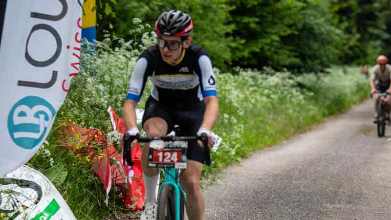 vélo gravel jura suisse